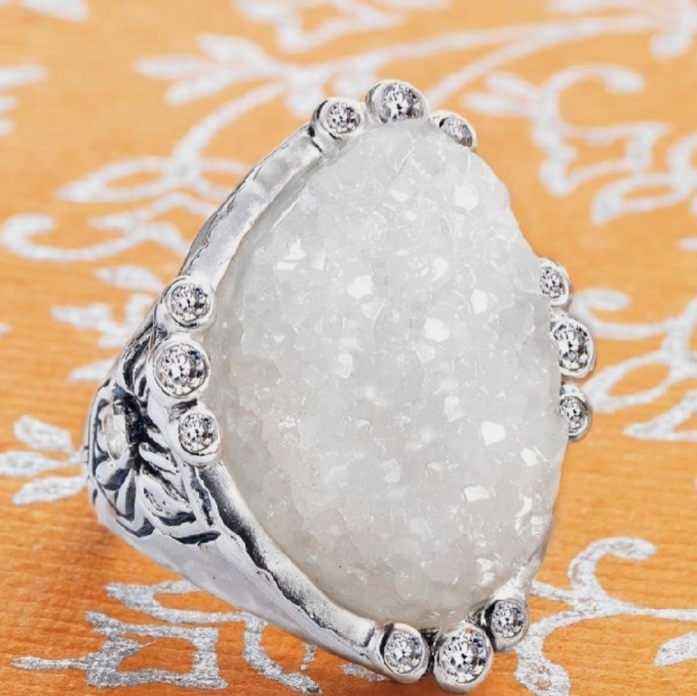 Silpada druzy ring size 6